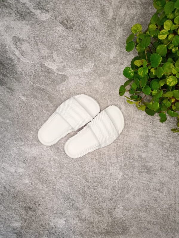 Ojota Adilette Blanca