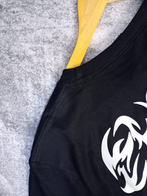 Remera Oversize Negra - Image 3