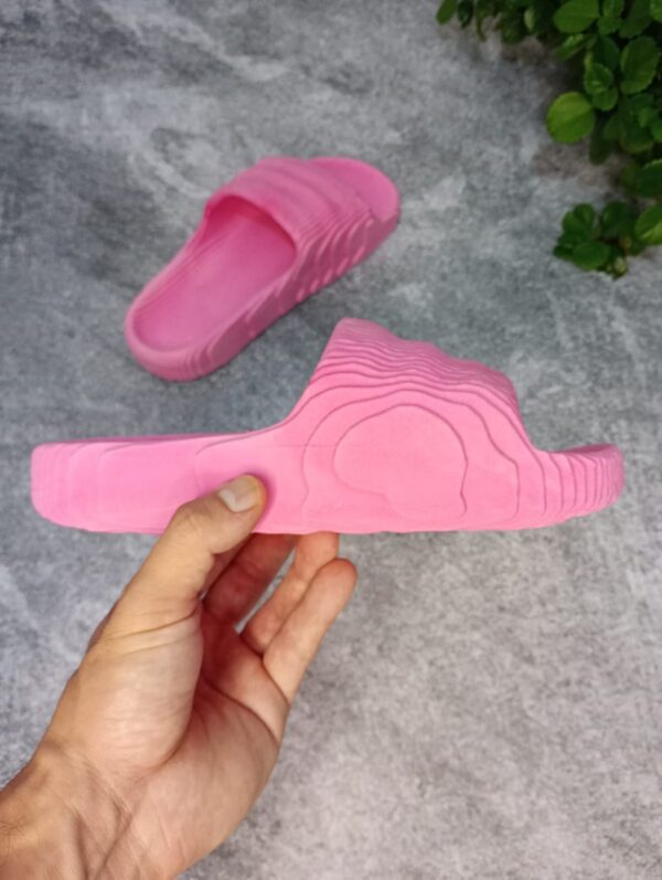 Ojota Adilette Fucsia - Image 2